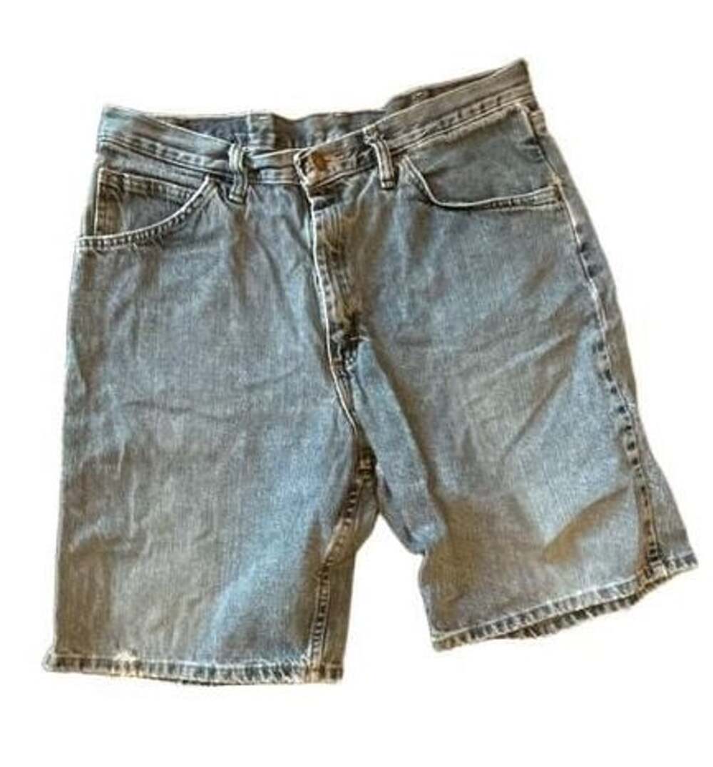 Wrangler Relaxed Fit Size 34 Denim Jorts Blue Jean Shorts